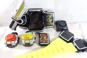 Photo1: Kamen Rider Gaim / DX Sengoku Driver Gaim & Baron Set Used (1)