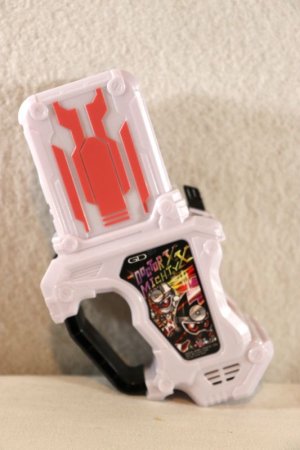 Photo1: Kamen Rider Ex-Aid / DX Doctor Mighty XX Gashat Used (1)