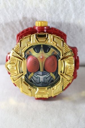 Photo1: Kamen Rider Zi-O / Kuuga Ridewatch Metallic Color ver (1)