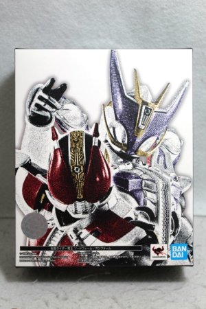 Photo1: S.H.Figuarts Shinkocchou Seihou / Kamen Rider Den-O Sword Form & Gun Form (1)