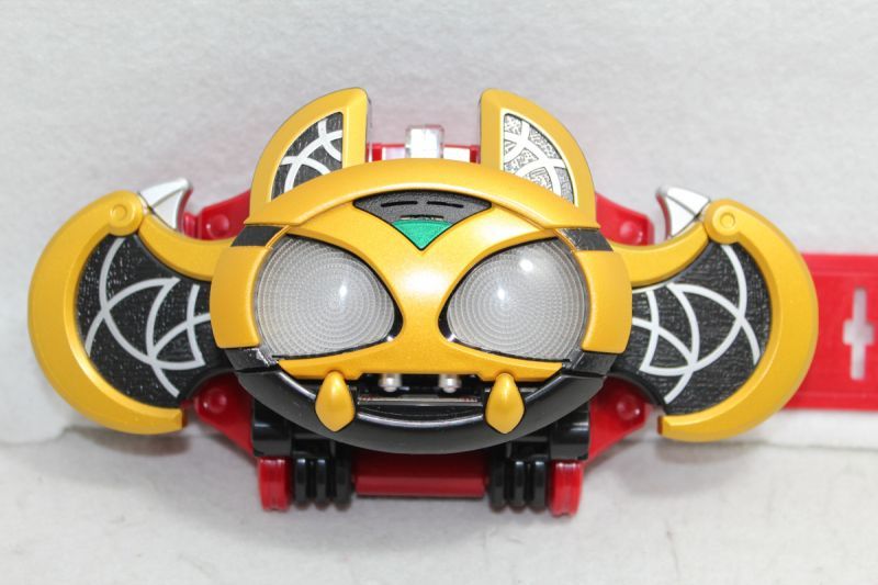 Kamen Rider Kiva / DX Kivat Belt with Package