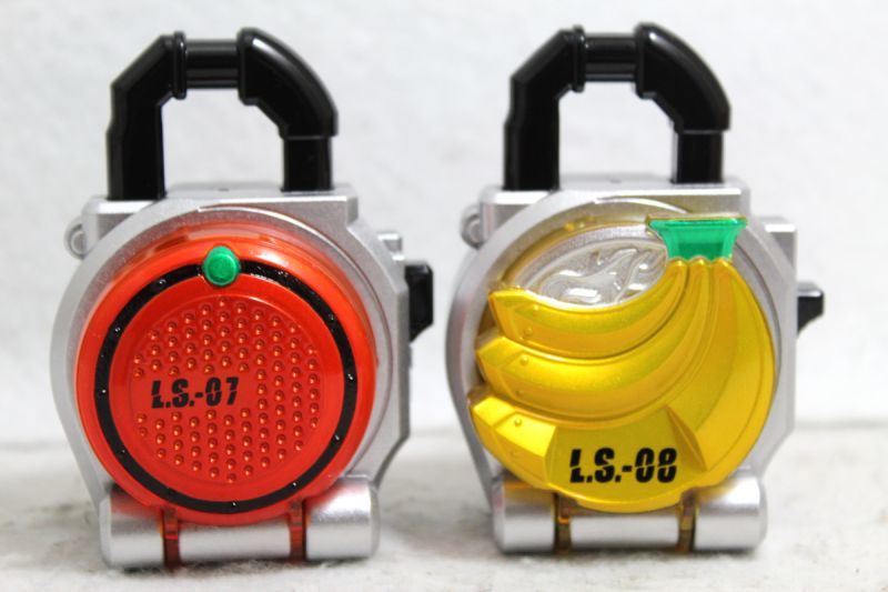 Kamen Rider Gaim / DX Sengoku Driver Gaim & Baron Set with Package