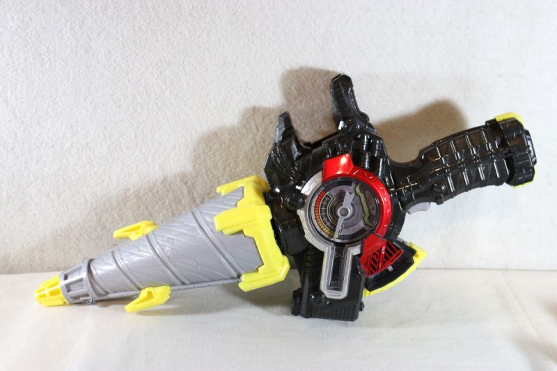 Kamen Rider Build / DX Drill Crusher Used