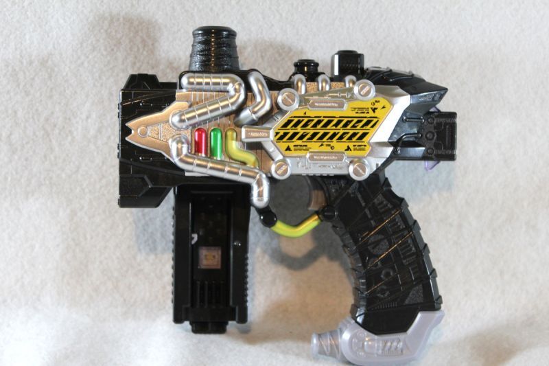 Kamen Rider Build / DX TranSteam Gun with Bat Lost Bottle Used