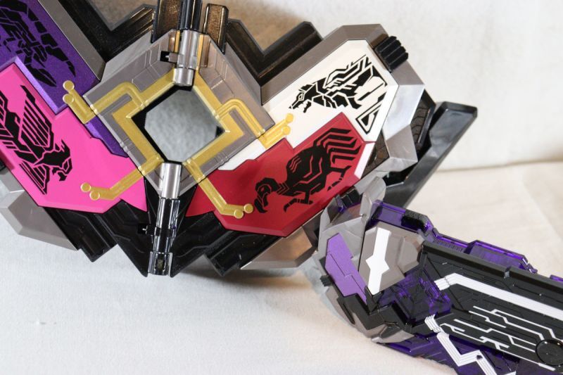 Kamen Rider Zero-one   Dx Masbrain Zetsumerise Key & Metsuboujinrai 