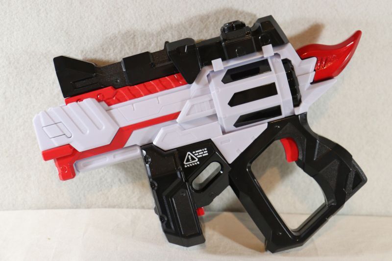 Kamen Rider Geats / DX Magnum Shooter 40X