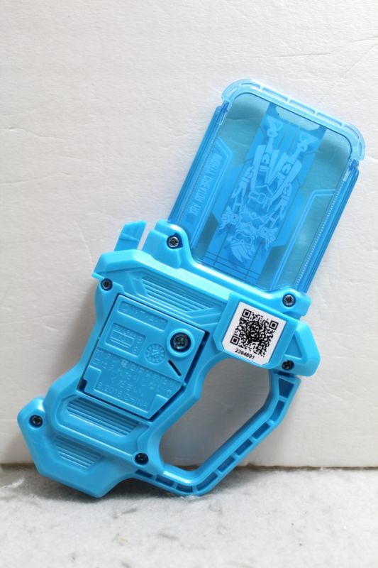 Kamen Rider Ex-Aid / DX Mighty Creator VRX Gashat Used (2)