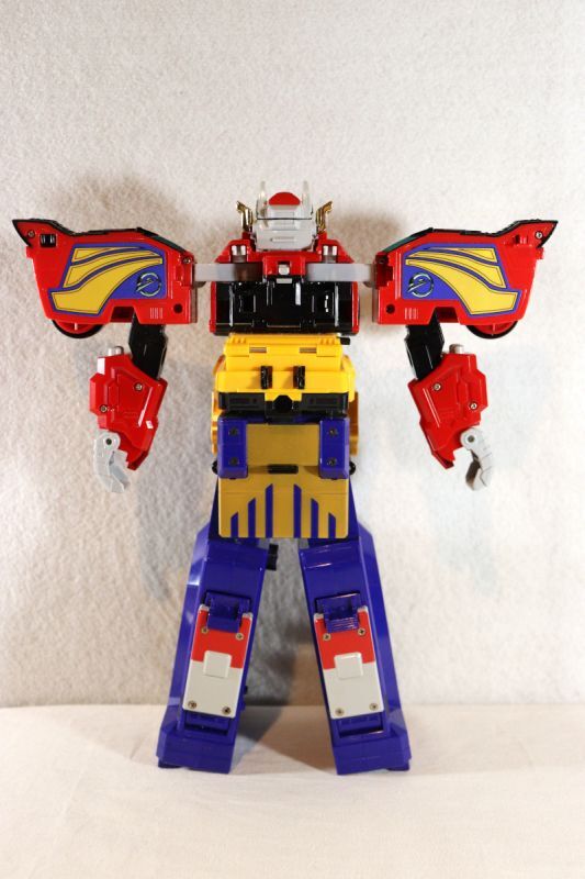 Engine Sentai Go-Onger / Engine Gattai Series DX Engine-Oh with Package