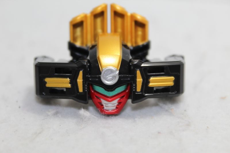 Engine Sentai Go-Onger / Engine Gattai Series 06 Engine Carrigator Used