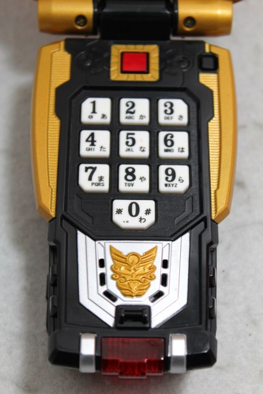 Tensou Sentai Goseiger / Leon Cellular with Package (2)