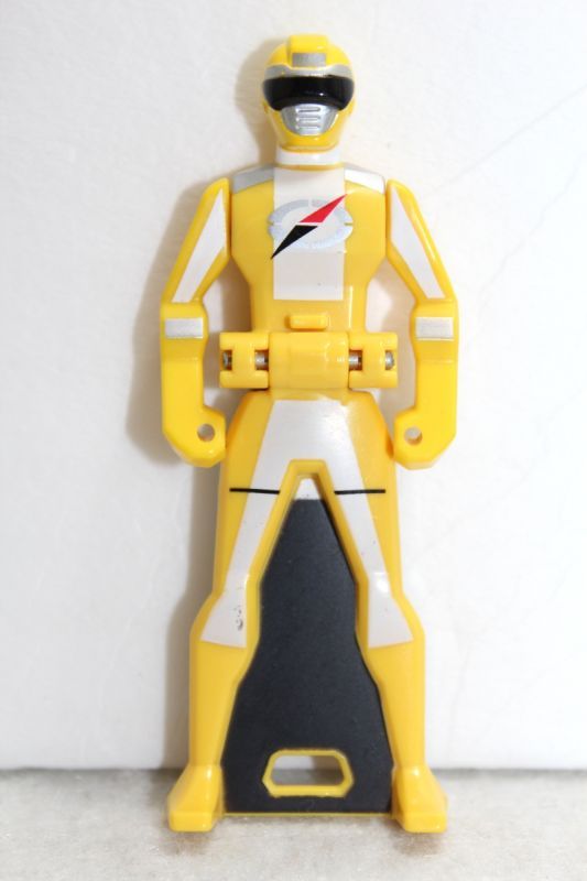 Kaizoku Sentai Gokaiger / Bouken Yellow Ranger Key GoGo Sentai ...