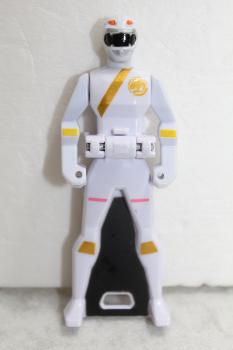 Kaizoku Sentai Gokaiger / Gao White Ranger Key Hyakujyu Sentai ...