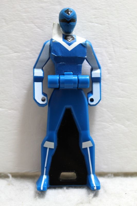 Kaizoku Sentai Gokaiger / Blue Mask Ranger Key Hikari Sentai Maskman (4)